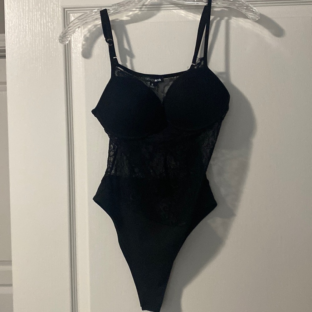 Fashionnova bodysuit